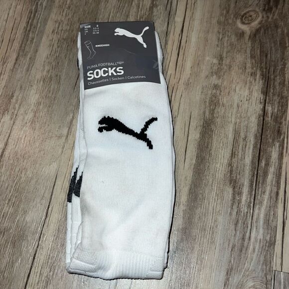 Puma Football socks - Picture 1 of 2